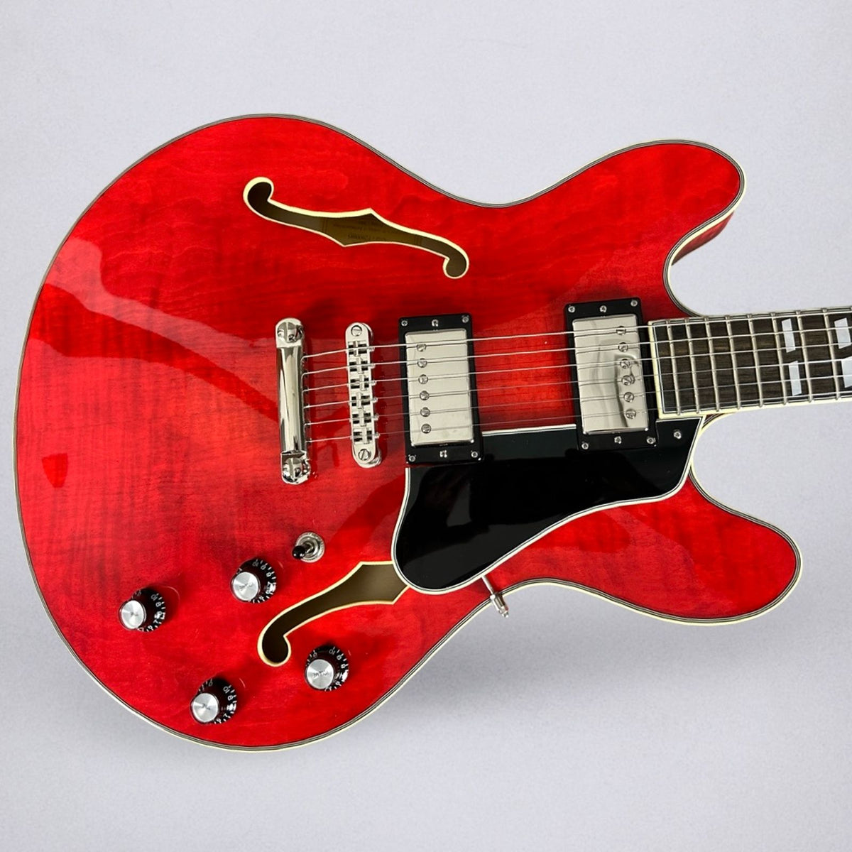 Eastman T486 2026 - Red