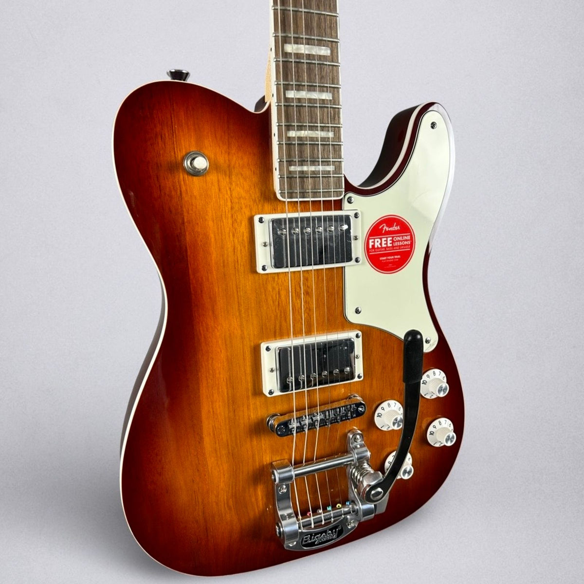 Squier Paranormal Troublemaker Telecaster Deluxr 2026 - Honey Sunburst