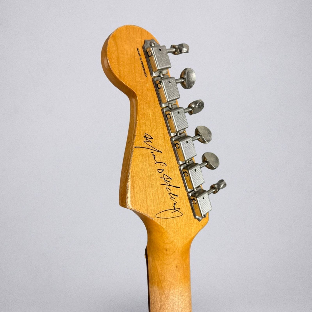 Fender Mike McCready Stratocaster 2026 - 3-Color Sunburst
