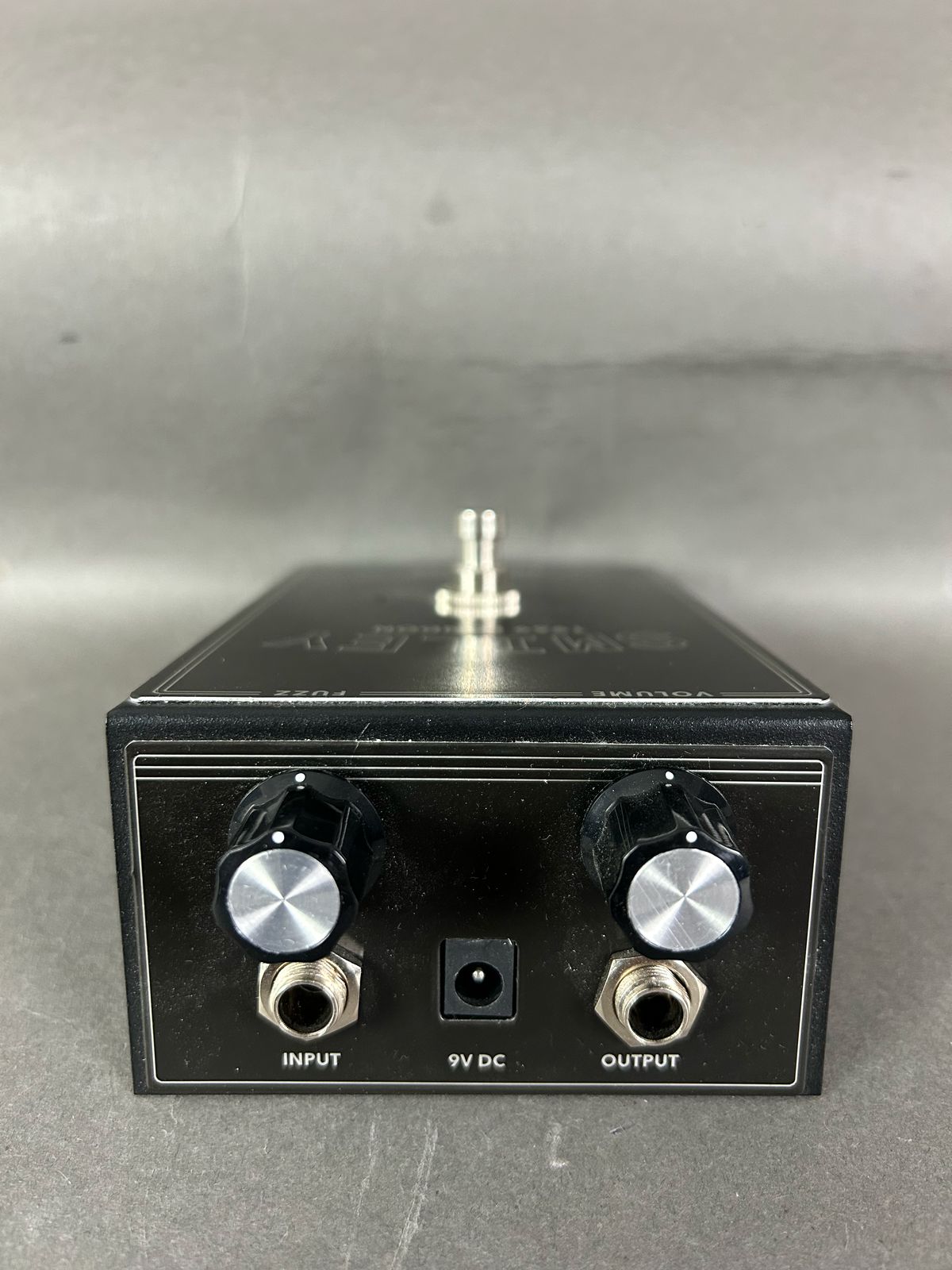 JHS Smiley 1969 London Fuizz Pedal