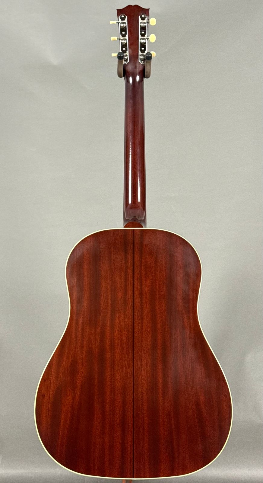 Gibson 1942 Banner J-45 - Vintage Sunburst