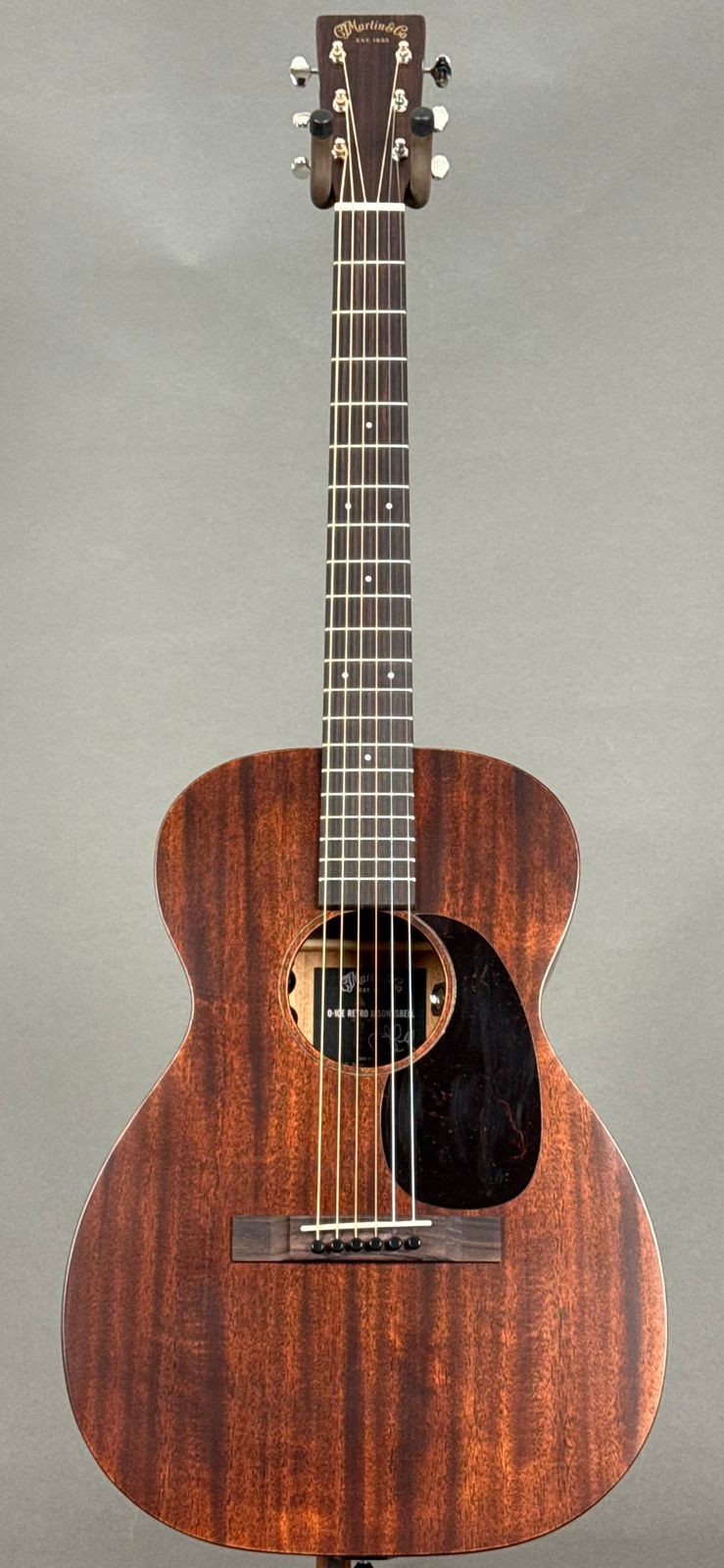 Martin O-10E Jason Isbell 2025 - Dark Mahogany