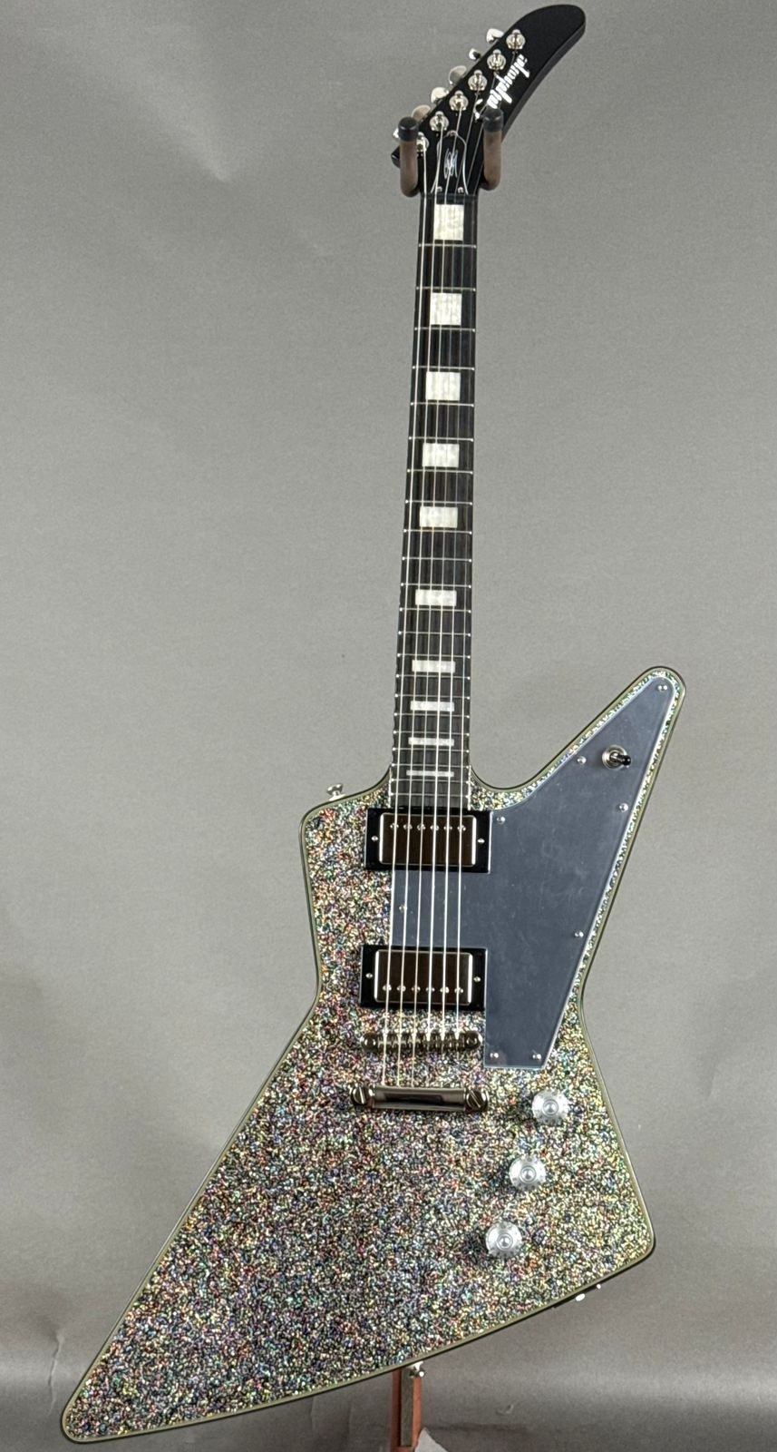 Epiphone Lzzy Hale Explorer Custom 2026 - Black Diamond Holographic Sparkle