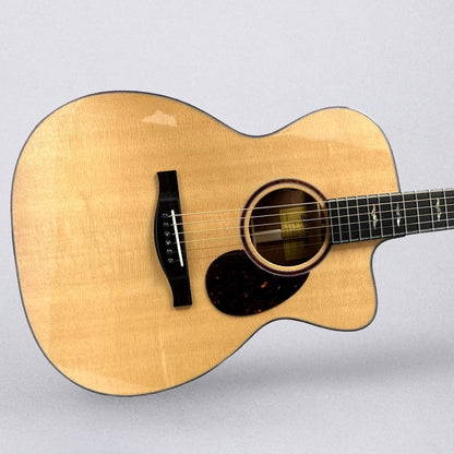 Eastman L-OMCE-QS 2025 - Natural
