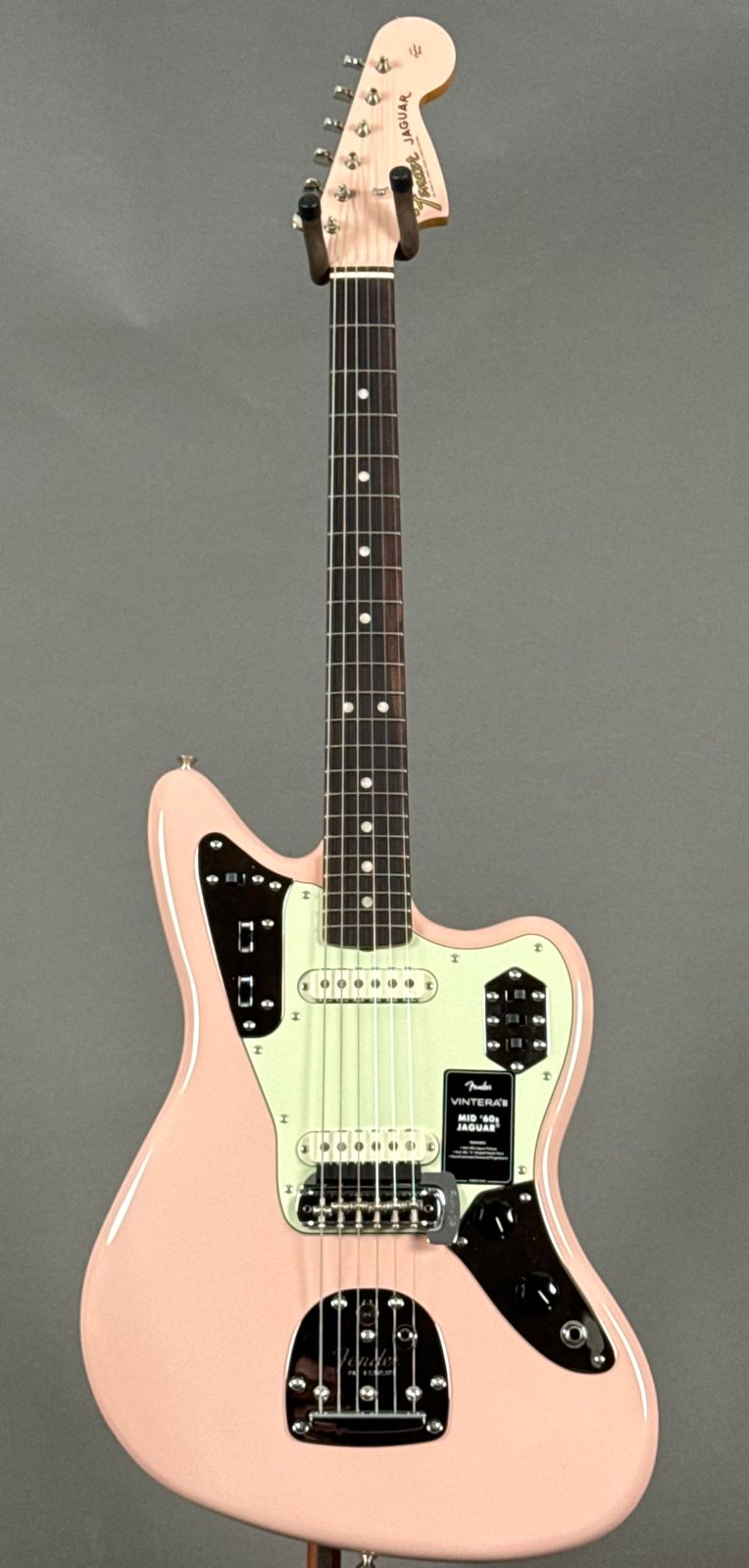 Fender Vintera III Mid ‘60s Jaguar 2026 - She’ll Pink