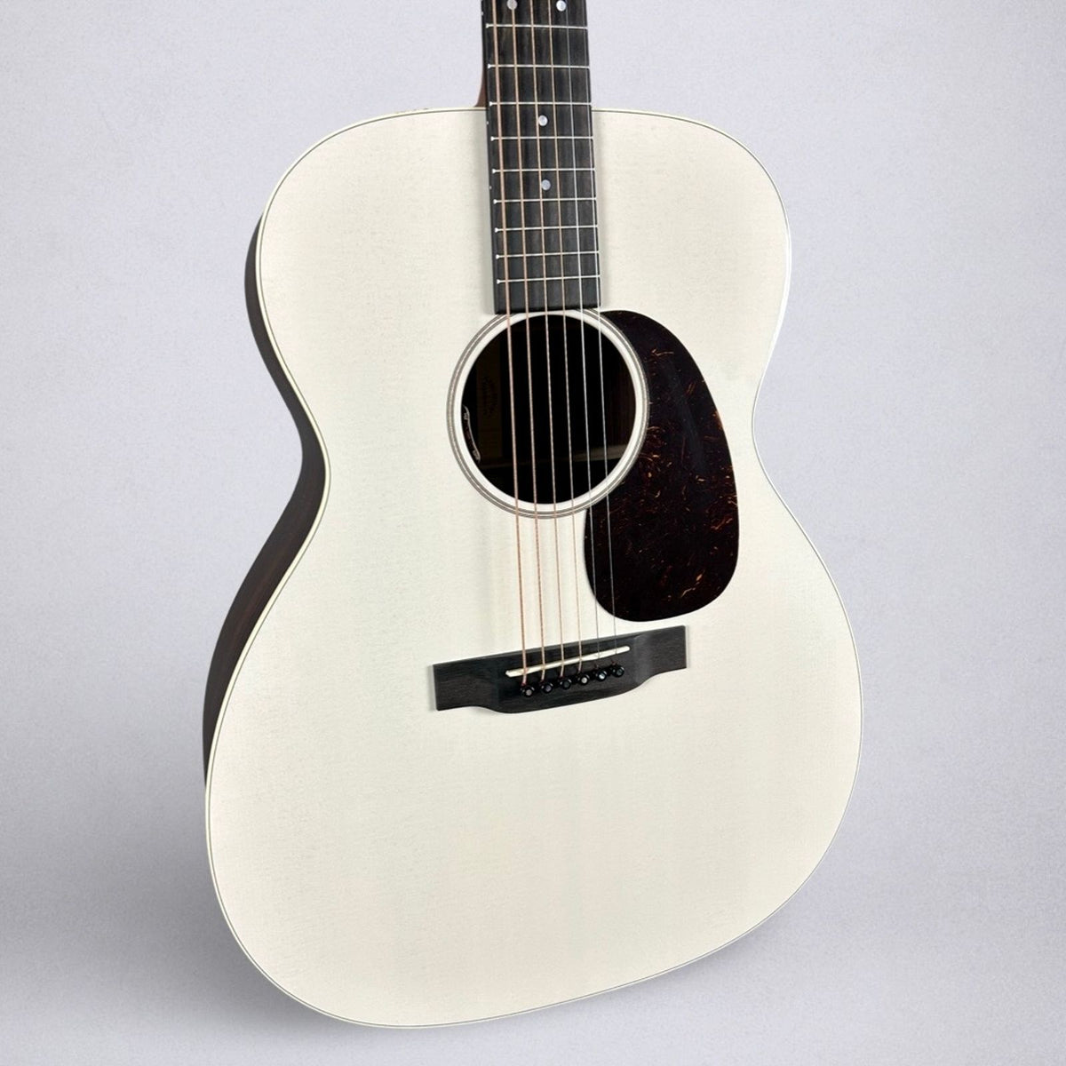 Martin J-16E 2026 - Cream