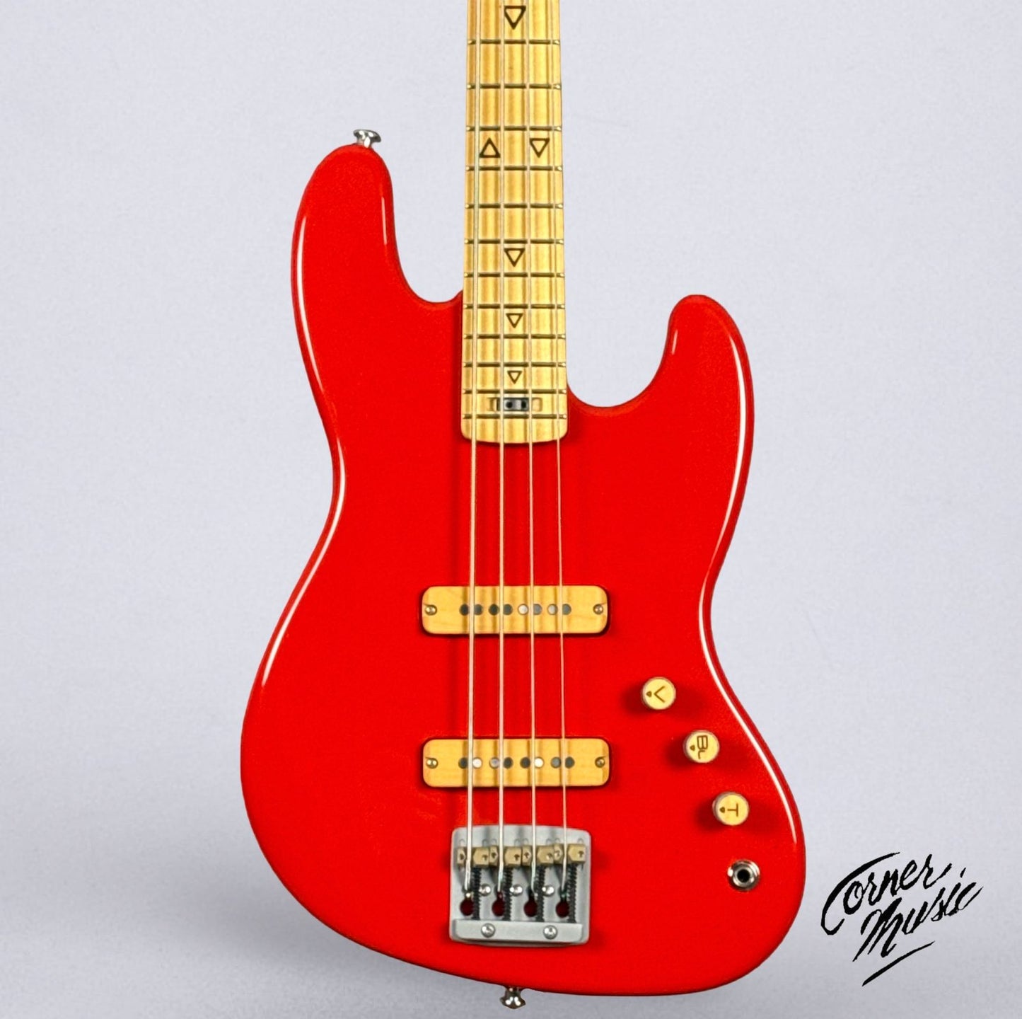 Valiant Mini Bass 2025 - Lipstick Red
