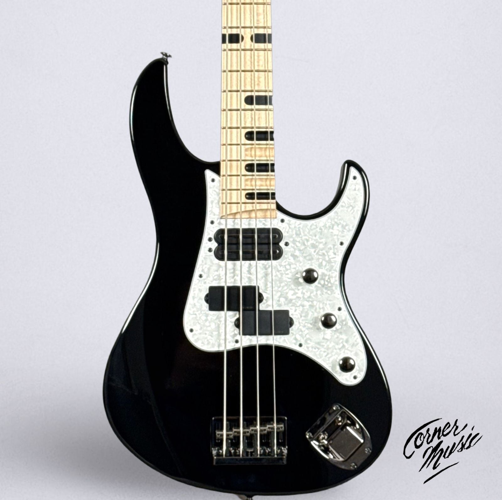 Yamaha Billy Sheehan Attitude Limited 3 2025 - Black