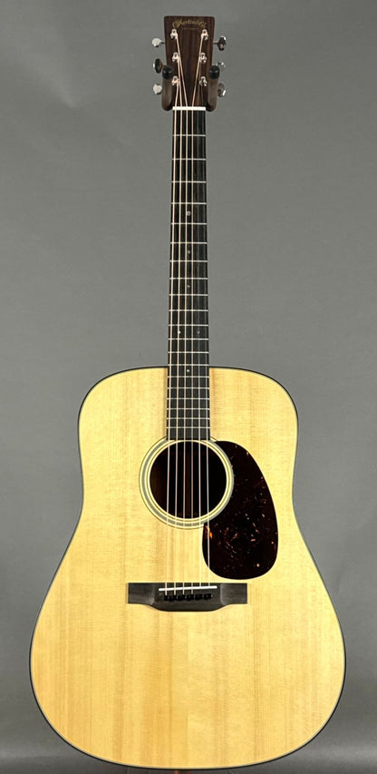 Martin Custom Shop D-18 2025 - Natural