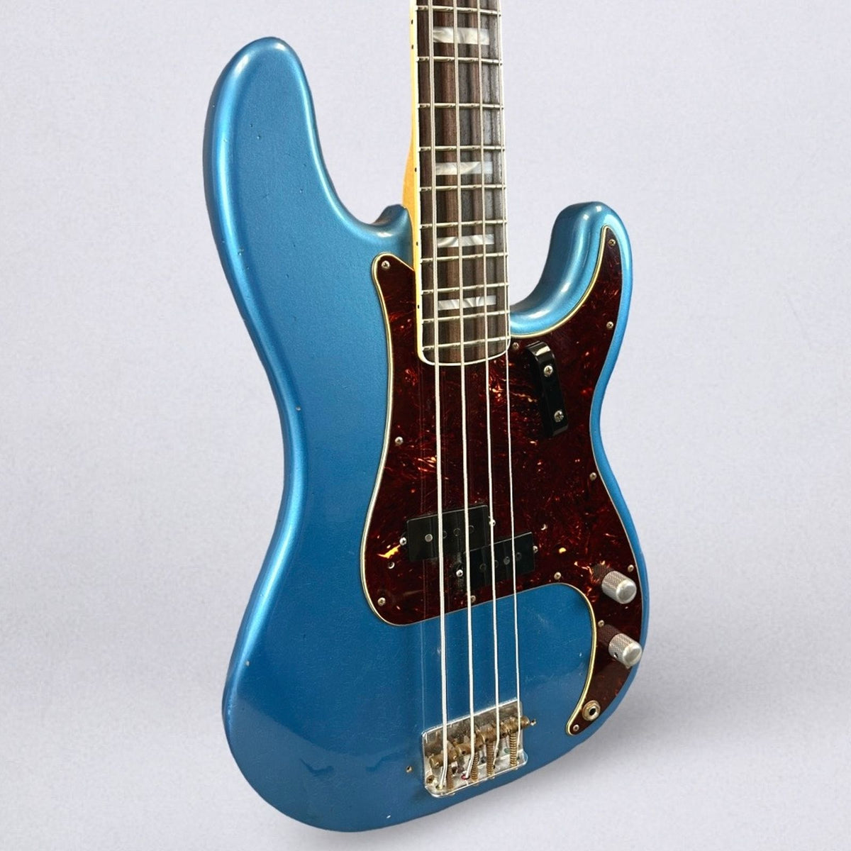 Fender Limited Edition Precision Jazz Bass Journeyman Relic - Lake Placid Blue