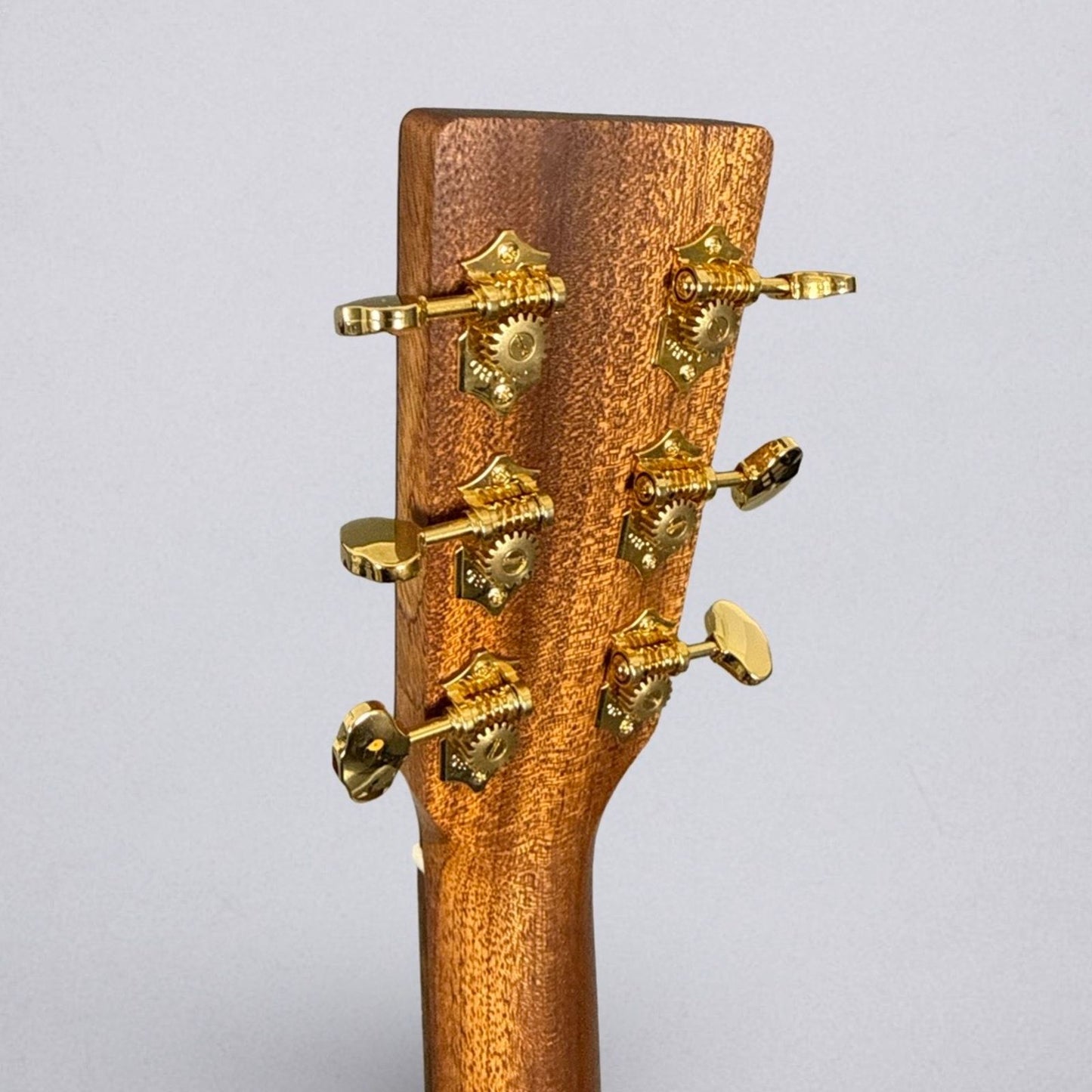 Martin D Jr. E Walnut Acoustic/Electric 2026 - Natural Aging Toner