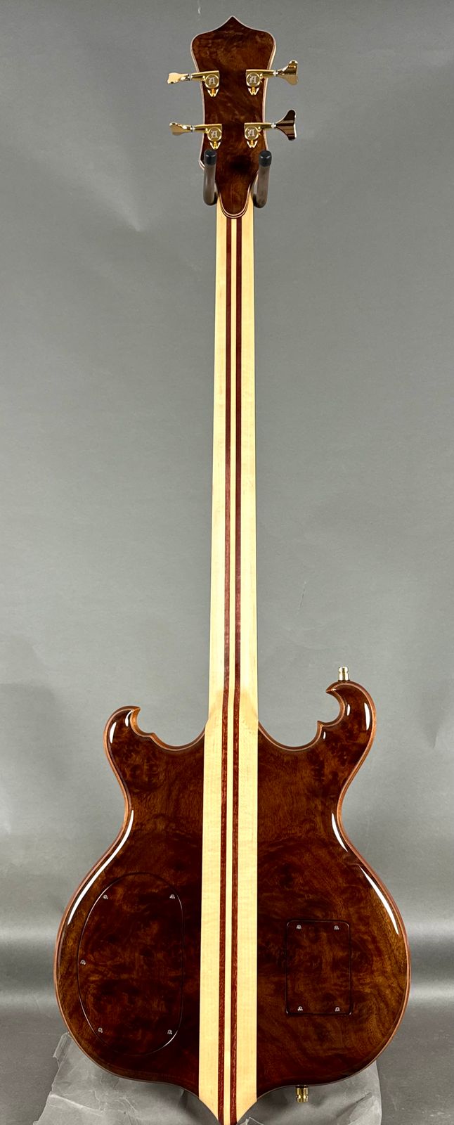 Alembic Custom Signature Deluxe Scorpion 2018 Walnut/Mahogany