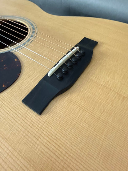 Eastman E1OML Left-Handed Acoustic - Natural