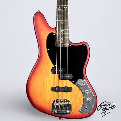 Valiant Jupiter P/J Bass 2025 - 3-Tone Sunburst