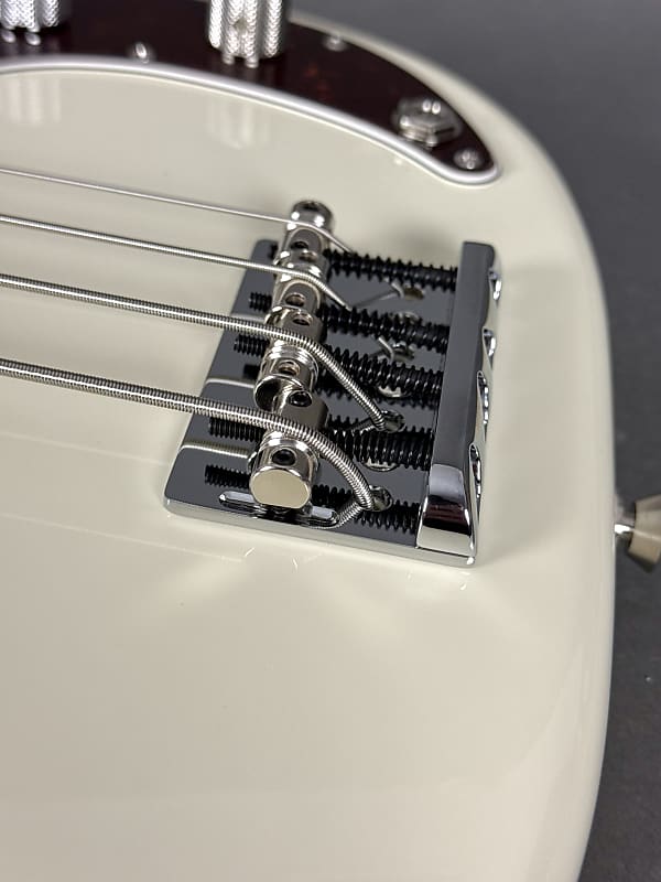 Fender American Professional II Precision Bass 2024 - Olympic White