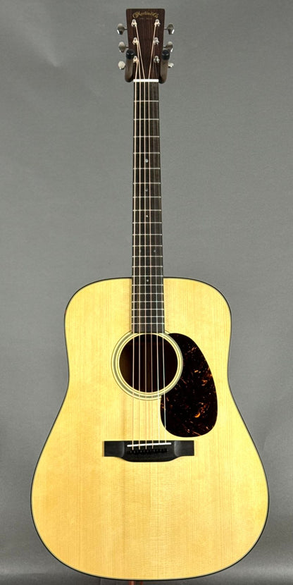 Martin Custom Shop D-18 2025 - Natural