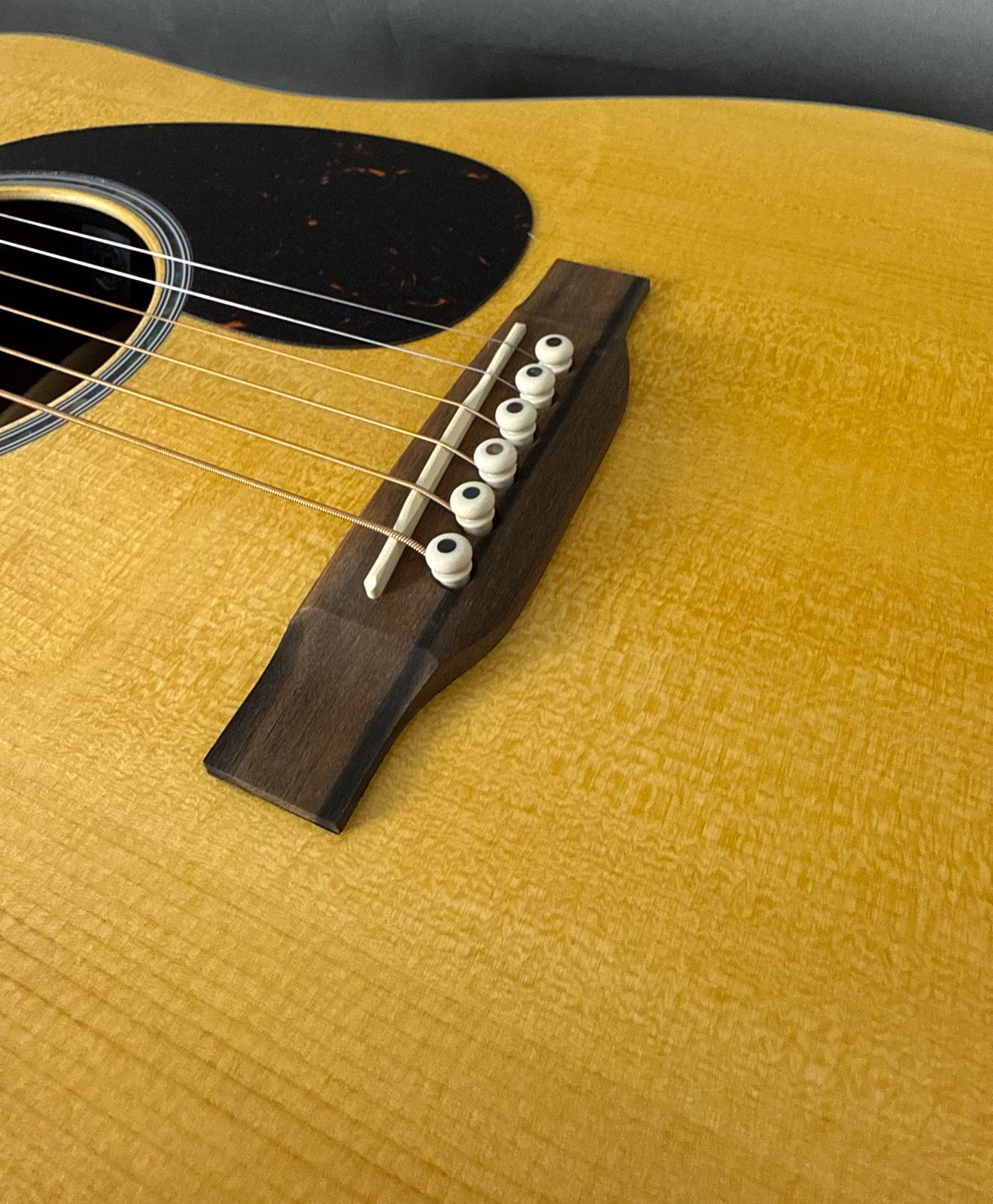 Martin D Jr. E Walnut Acoustic/Electric 2026 - Natural Aging Toner