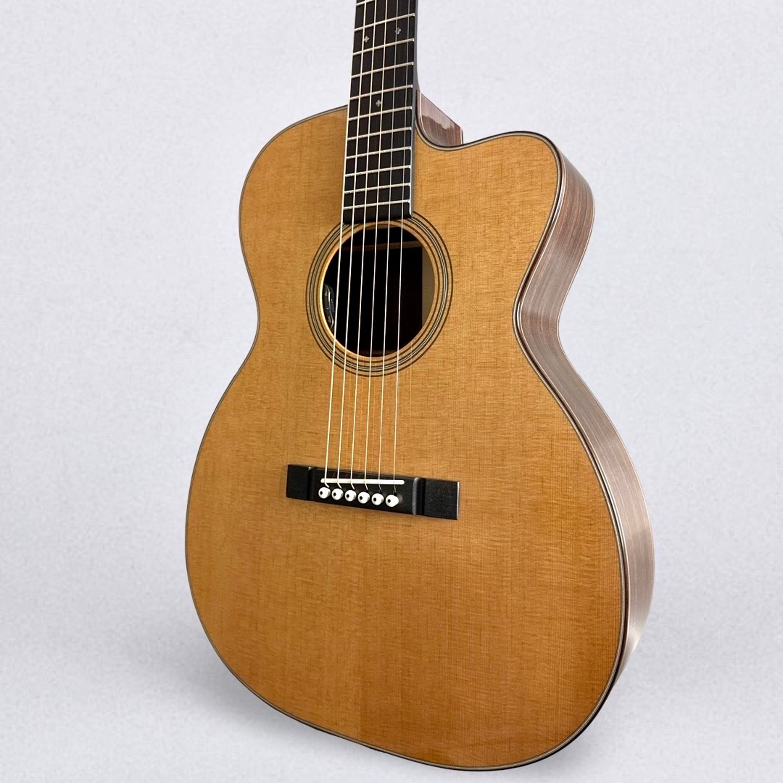 Bourgeois OMCE Soloist Downeast Series 2026 - Aged Tone Sitka Spruce and Indian Rosewood