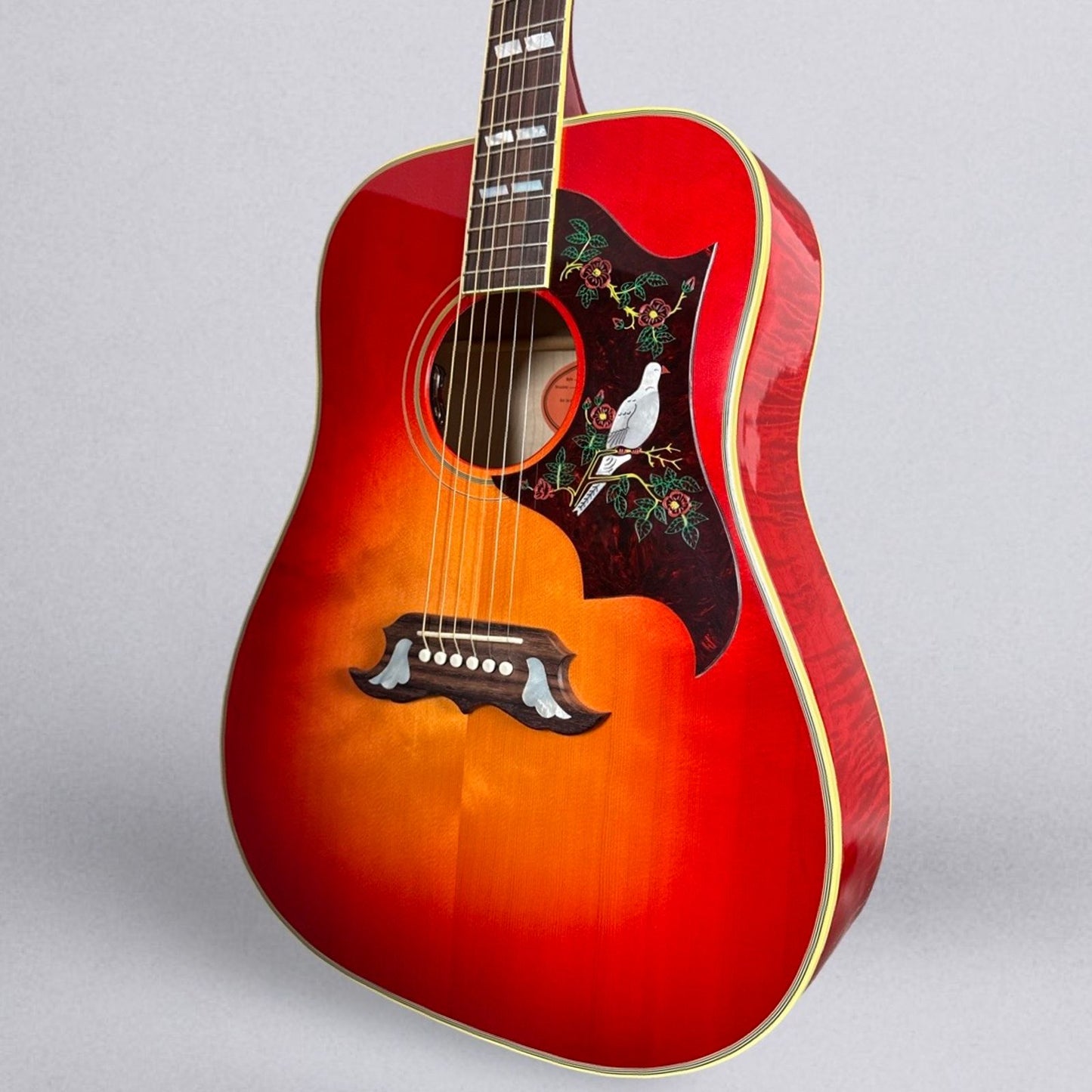 Gibson Dove Original 2025 - Vintage Cherry Sunburst