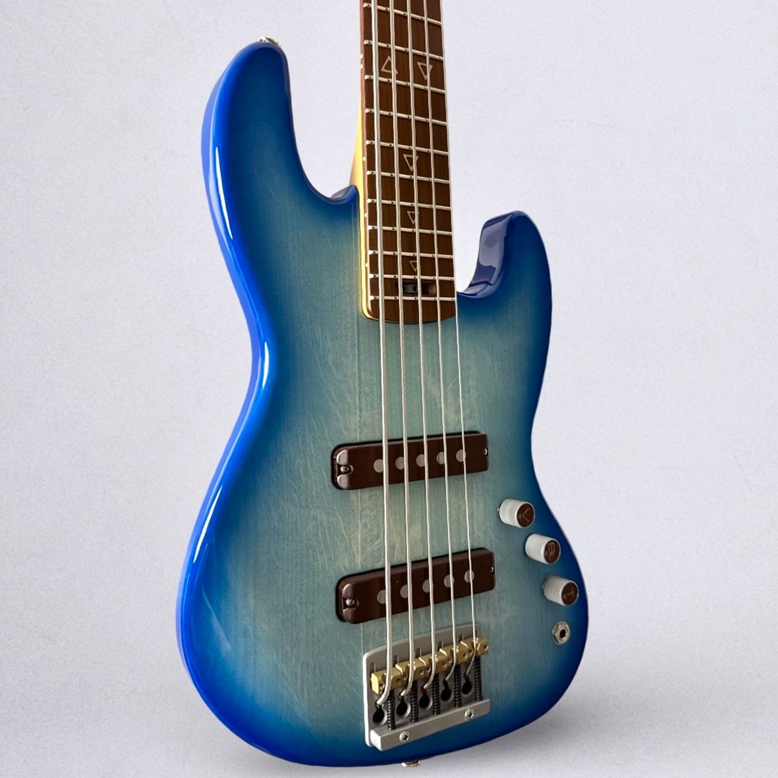Valiant Mini Bass 5-String 2026 - Icy Blue