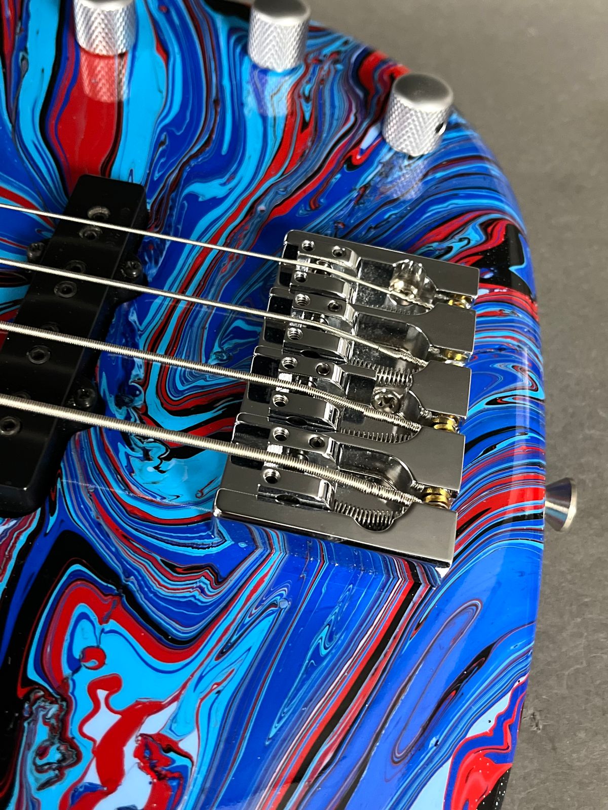Funk Guitars USA PJ Bass - Swirl