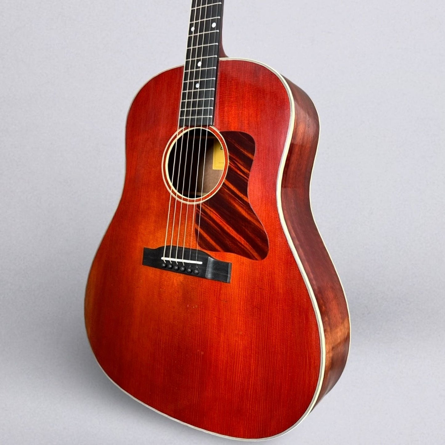 Eastman E10SS/v 2025 - Classic Antique Varnish