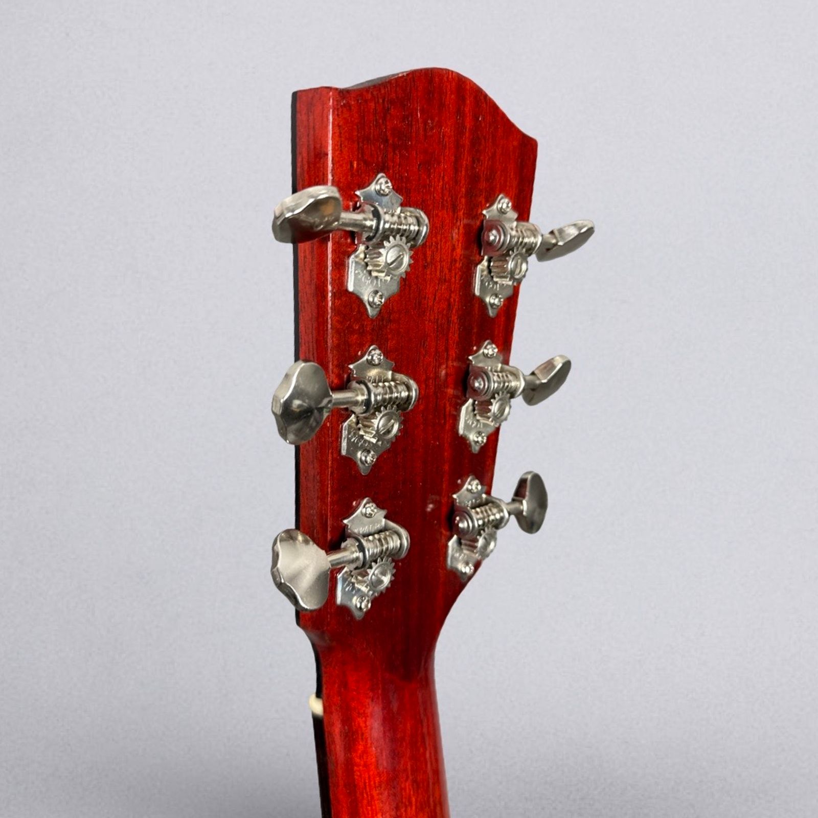 Eastman E10OOSS/v 2025 - Classic Antique Varnish