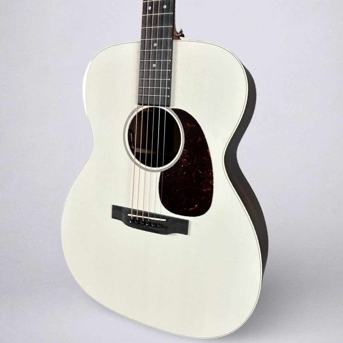 Martin J-16E 2026 - Cream