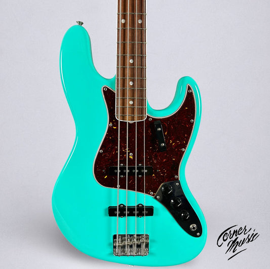 Fender American Vintage II 1966 Jazz Bass - Seafoam Green