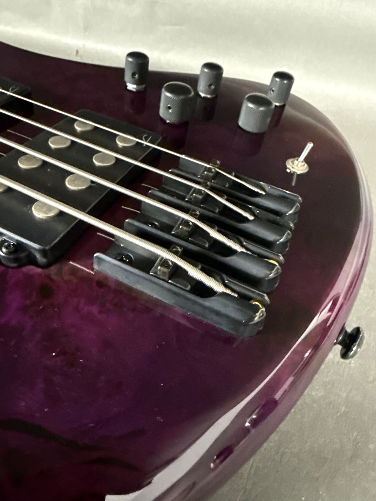 Legator HB4SS Helio 4-String Super Shred 2026 - Magenta Burl