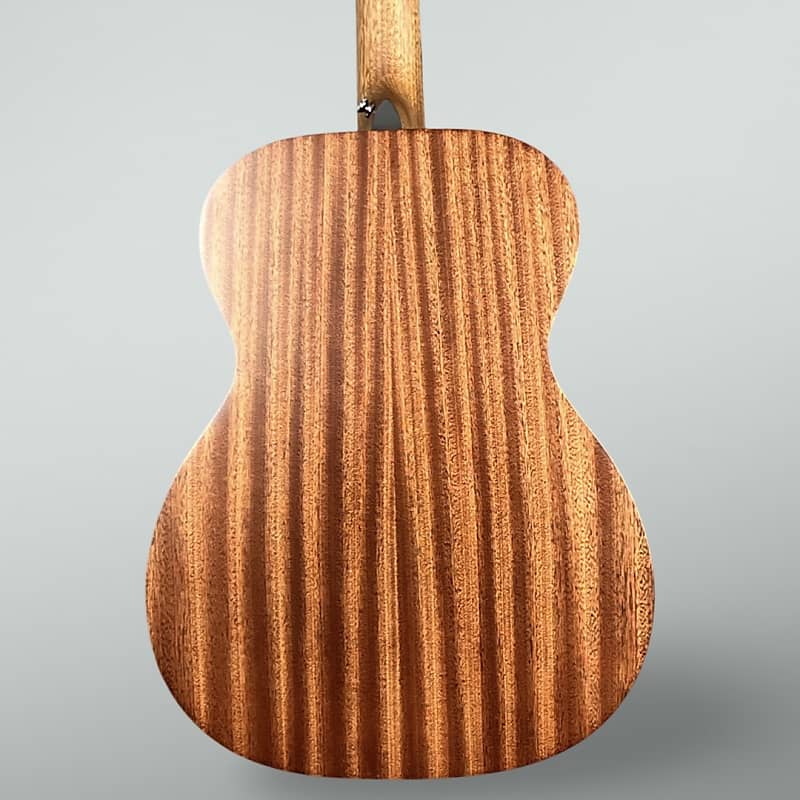 Martin 000-10E 2024 - Natural Satin Sapele