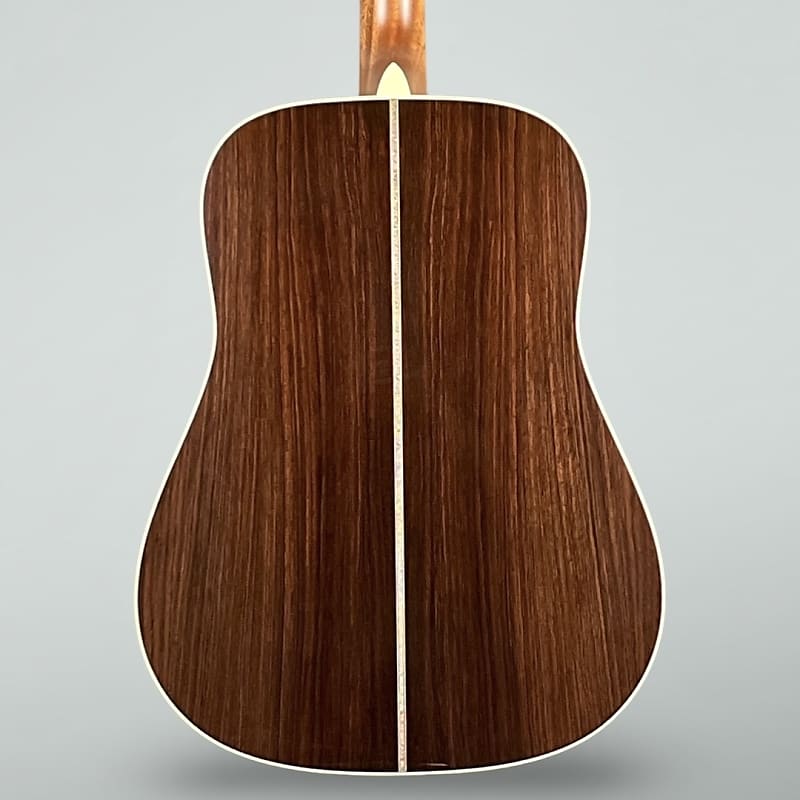 Martin HD-28 2024 - Natural #8941