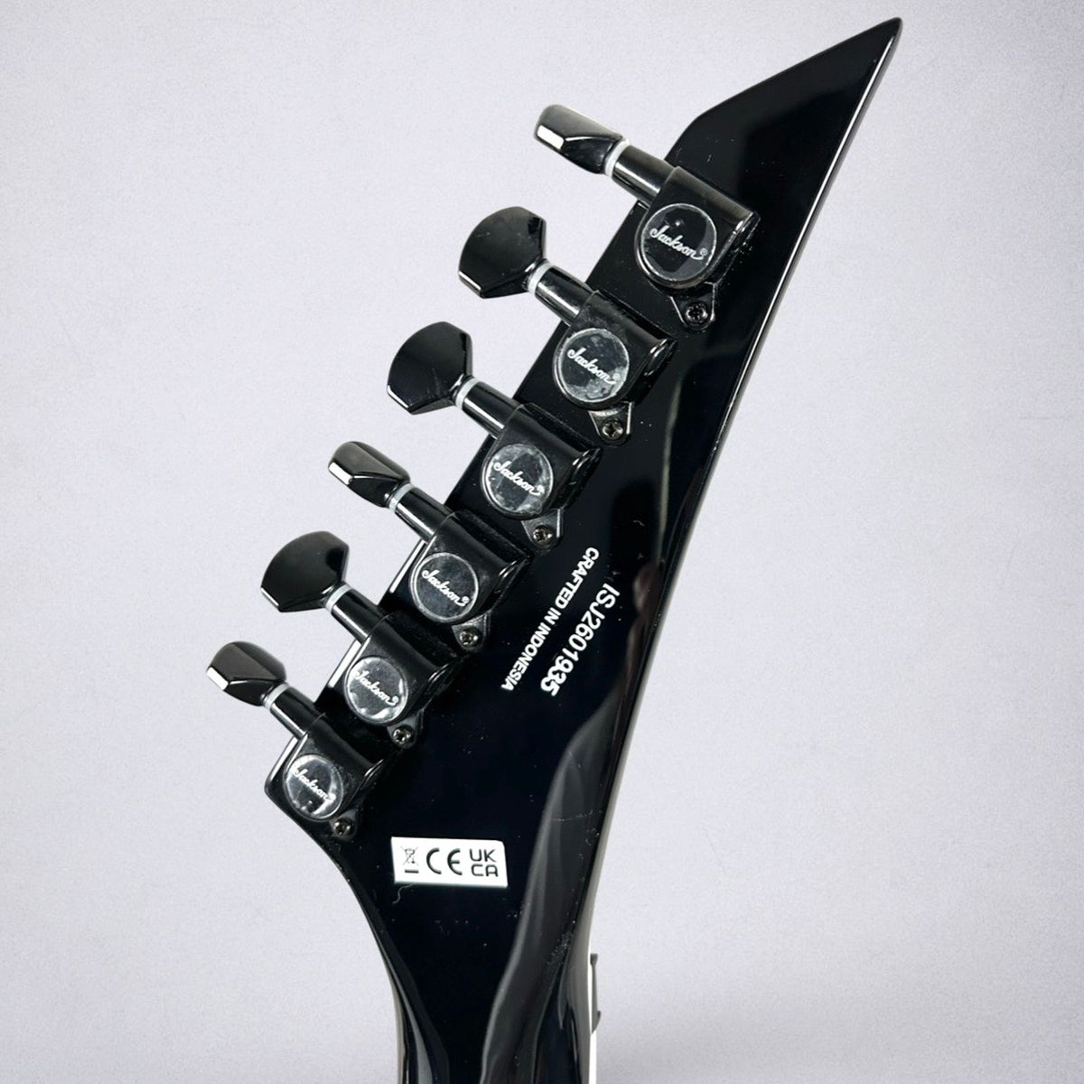 Jackson Pro Series Signature Wes Borland King V 2026 - Black with White Bevels