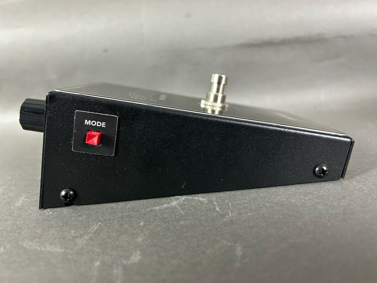 JHS Smiley 1969 London Fuizz Pedal