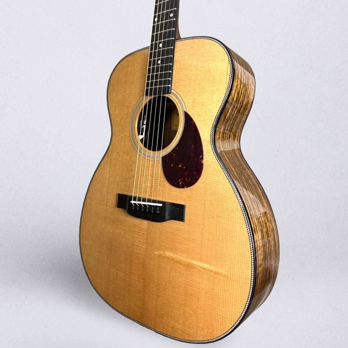 Eastman E3OM-DLX 2025 - Natural