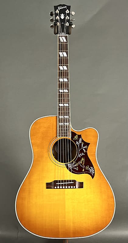 Gibson Hummingbird Standard EC 2024 - Heritage Cherry Sunburst