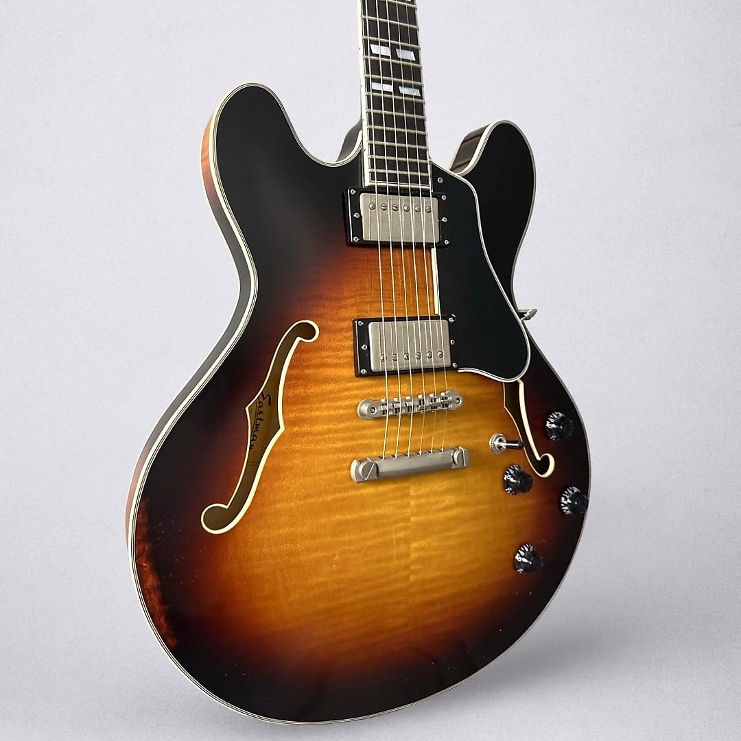 Eastman T59/v 2025 - Antique Varnish Sunburst
