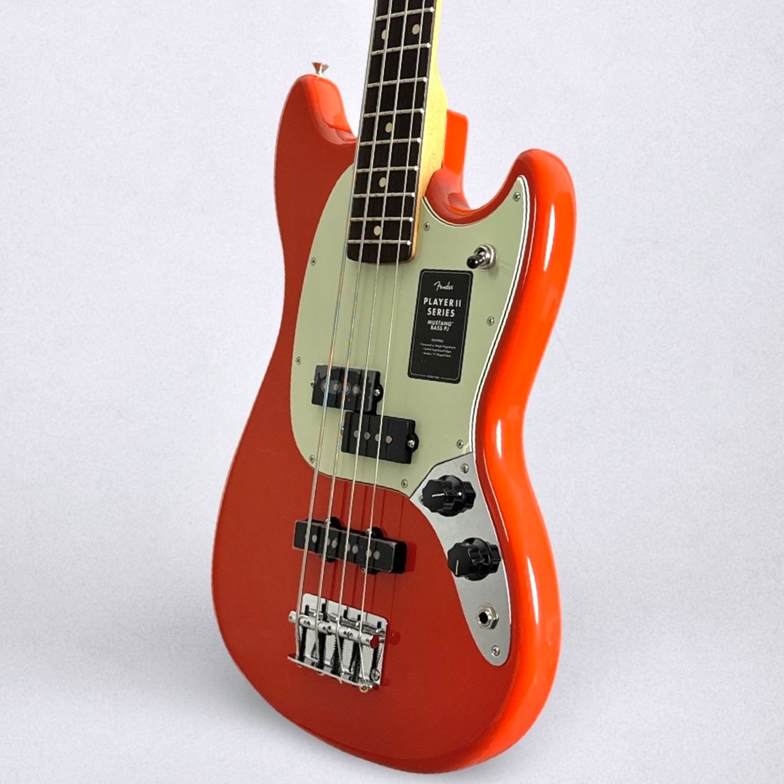 Fender Player II Mustang P/J 2026 - Coral Red