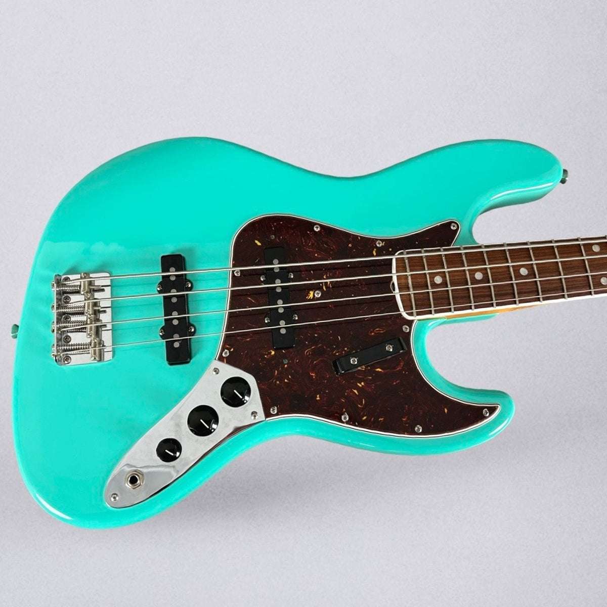 Fender American Vintage II 1966 Jazz Bass - Seafoam Green
