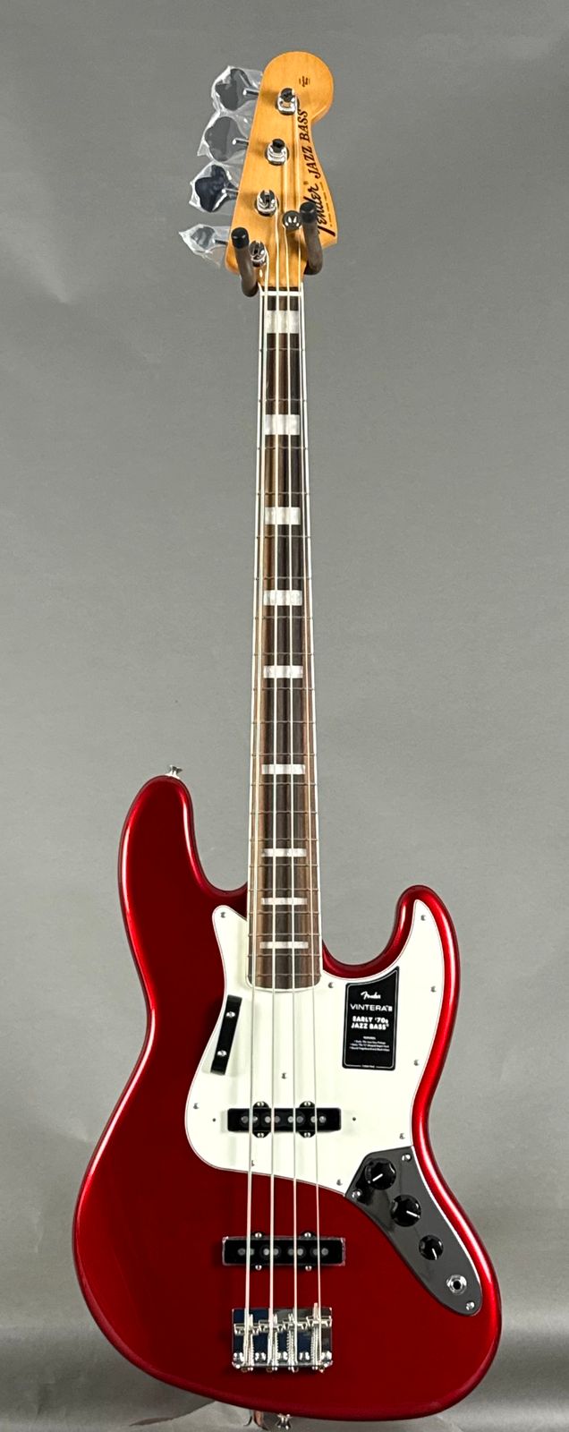 Fender Vintera III Early ‘70s Jazz Bass 2026 - Candy Apple Red