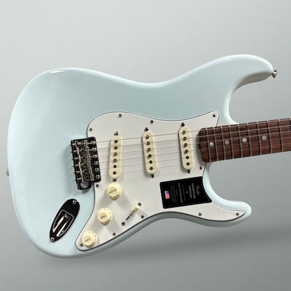 Fender American Vintage II 1965 Stratocaster 2025 - Sonic Blue