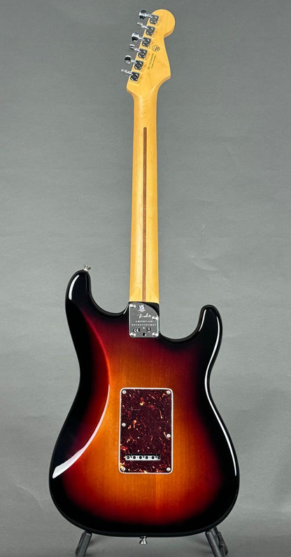 Fender American Professional II Stratocaster Left Handed 2021 - 3-Tone Sunburst