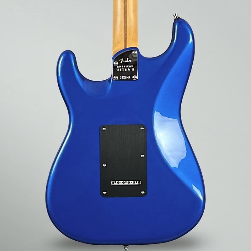 Fender American Ultra II Stratocaster 2024 - Cobra Blue