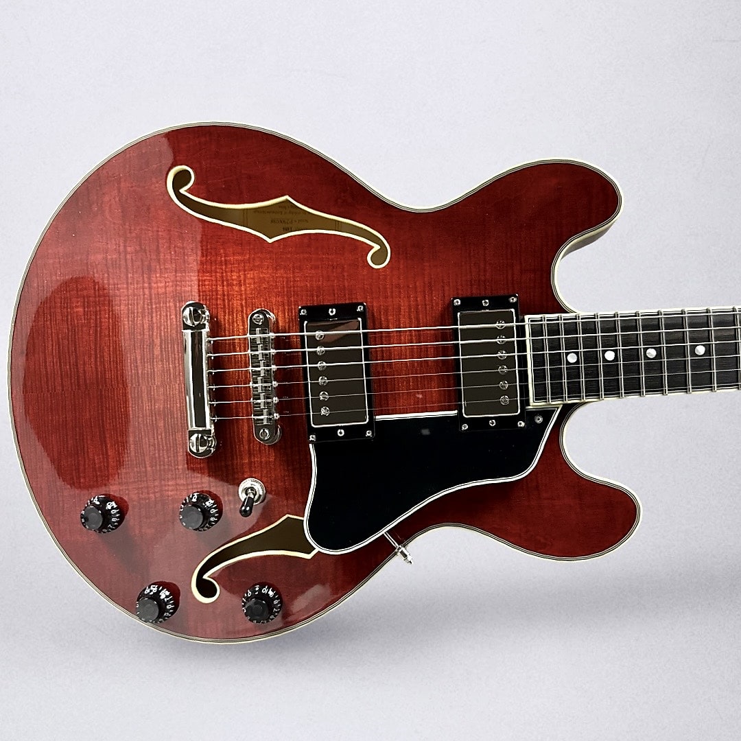 Eastman T484 2025 - Classic