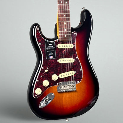 Fender American Professional II Stratocaster Left Handed 2021 - 3-Tone Sunburst