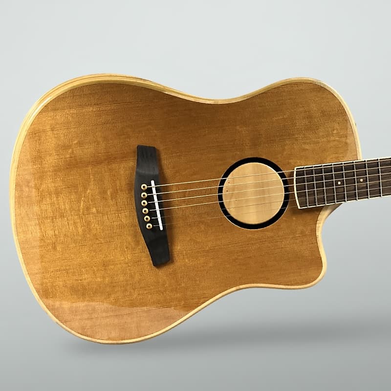 LR Baggs AEG-1 2024 - Natural Torrefied Spruce Top