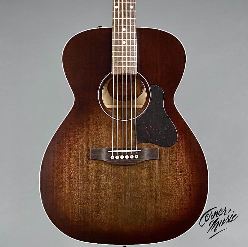 Art & Lutherie Legacy Concert AE 2022 Bourbon Burst