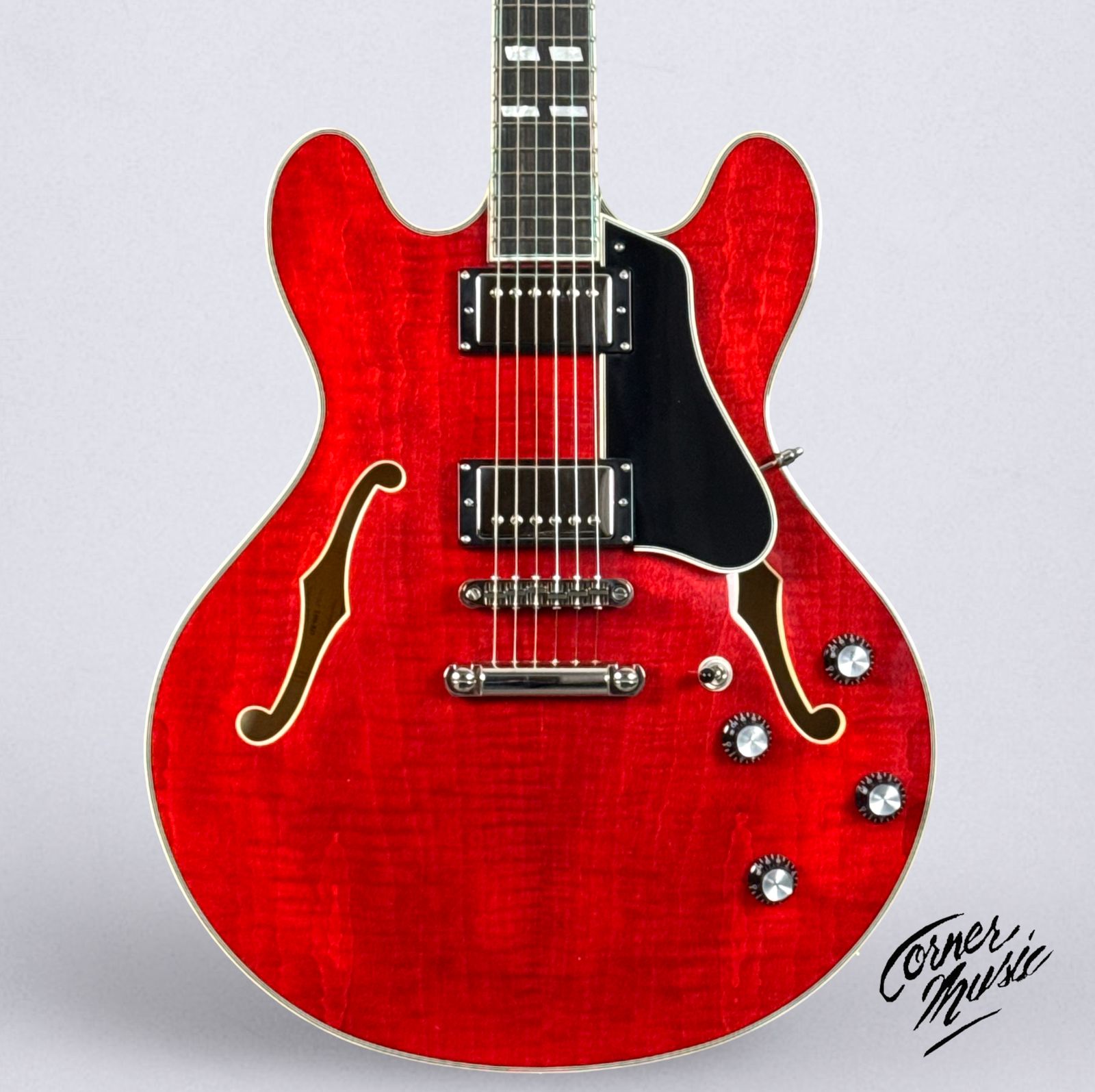 Eastman T486 2025 - Red