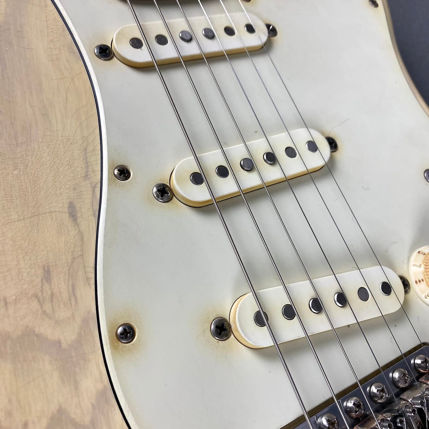 LSL Saticoy Custom - Vintage White Blonde