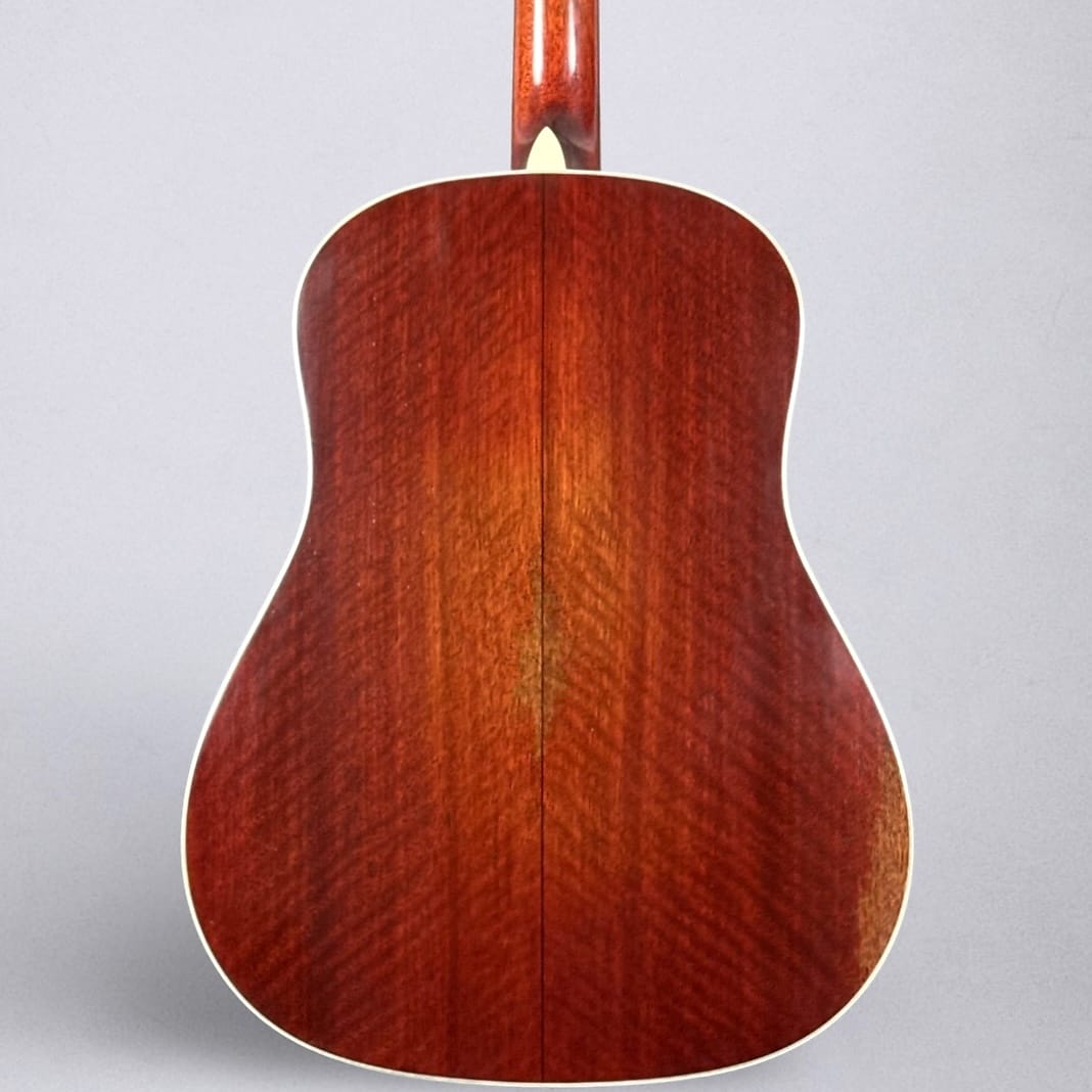 Eastman E10SS/v 2025 - Classic Antique Varnish